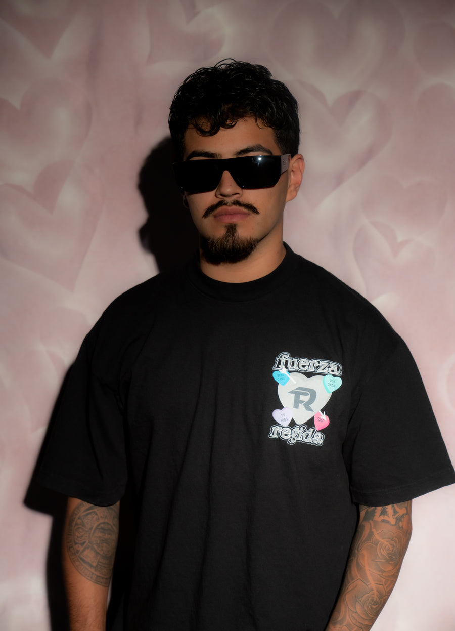 CANDY HEARTS - BLACK S/S TEE